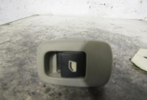 Interrupteur de leve vitre avant droit CITROEN C5 1