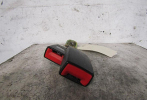 Attache ceinture arriere gauche AUDI A4 2