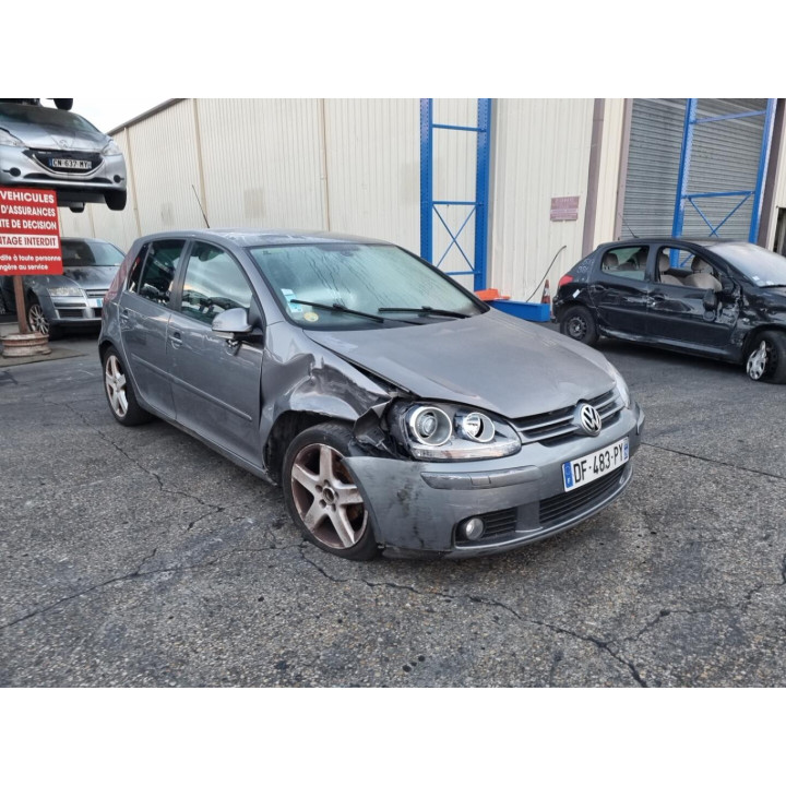 Feu arriere principal droit (feux) VOLKSWAGEN GOLF 5 Photo n°11