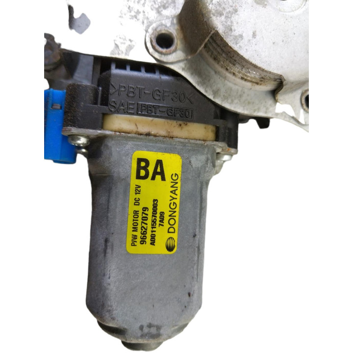 Leve vitre electrique avant gauche CHEVROLET CAPTIVA Photo n°3