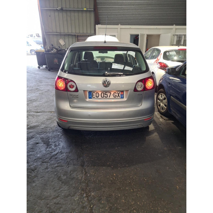 Cache moteur  VOLKSWAGEN GOLF PLUS Photo n°3