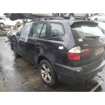 Cache moteur  BMW X3 E83 Photo n°7