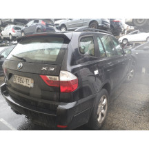 Cache moteur  BMW X3 E83 Photo n°2