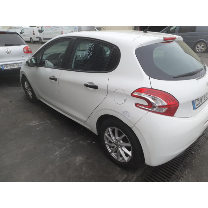 Leve vitre electrique avant gauche PEUGEOT 208 1 Photo n°6