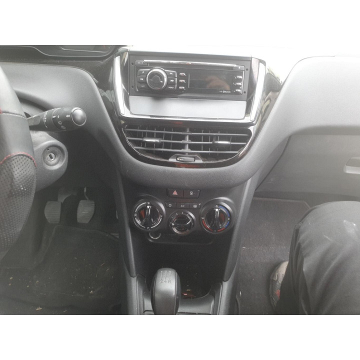 Leve vitre electrique avant gauche PEUGEOT 208 1 Photo n°16