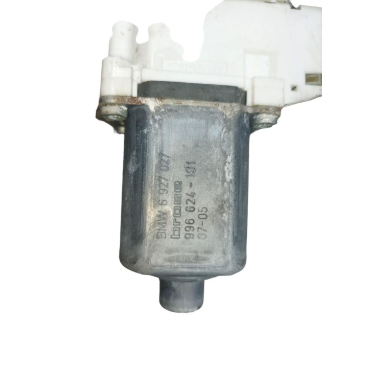 Leve vitre electrique avant gauche BMW SERIE 1 E87 Photo n°4