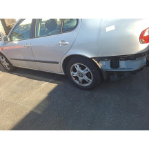 Cache moteur  SEAT TOLEDO 2 Photo n°9