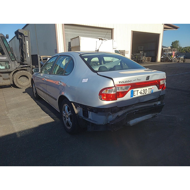 Cache moteur  SEAT TOLEDO 2 Photo n°15