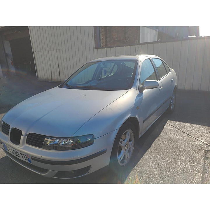 Cache moteur  SEAT TOLEDO 2 Photo n°17