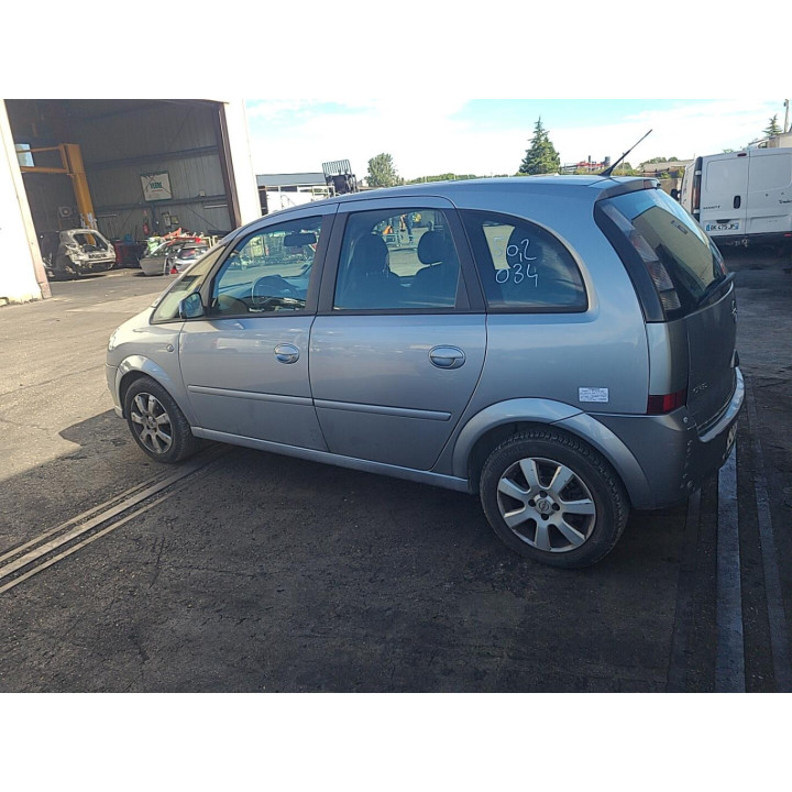Moto ventilateur radiateur OPEL MERIVA A Photo n°9