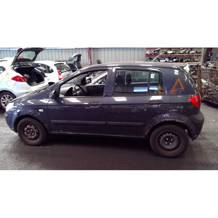 Leve vitre electrique avant gauche HYUNDAI GETZ Photo n°11