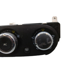 Commande chauffage RENAULT CLIO 4 Photo n°1