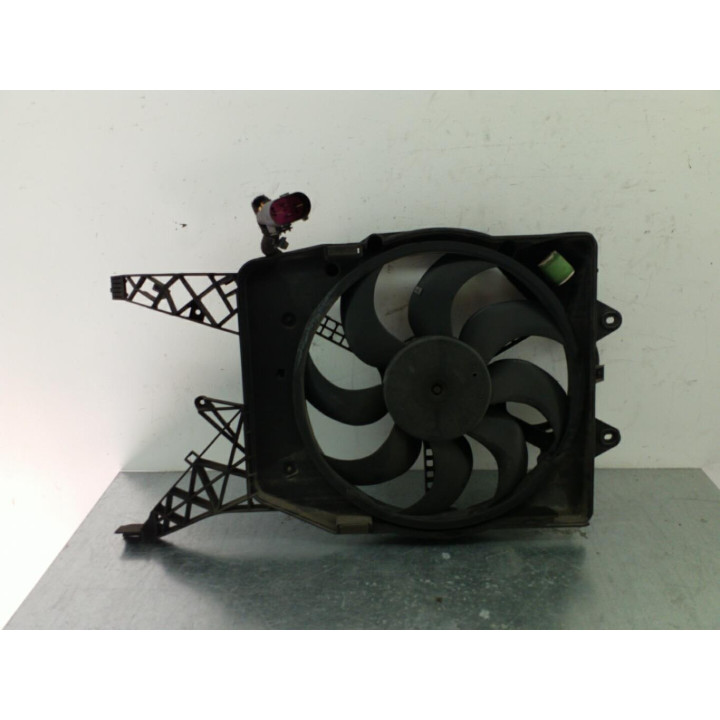 Moto ventilateur radiateur OPEL CORSA D Photo n°4