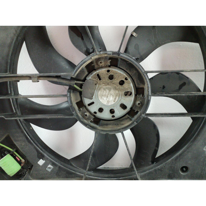 Moto ventilateur radiateur OPEL ASTRA J Photo n°2