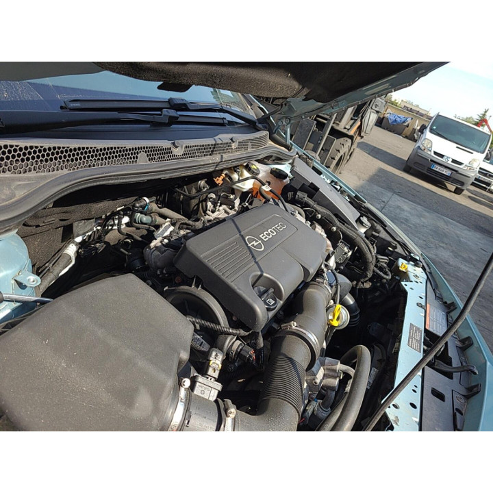 Moto ventilateur radiateur OPEL ASTRA J Photo n°16