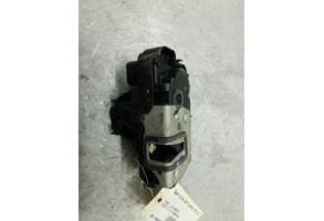 Serrure arriere droit FORD PUMA 2 Photo n°2