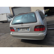 Feu arriere principal droit (feux) MERCEDES CLASSE E 210 Photo n°3