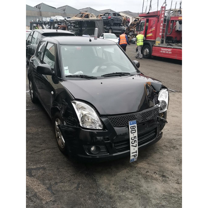 Leve vitre electrique avant gauche SUZUKI SWIFT 3 Photo n°6