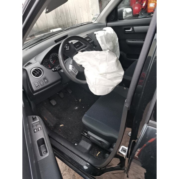 Leve vitre electrique avant gauche SUZUKI SWIFT 3 Photo n°15