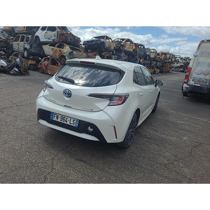 Leve vitre electrique avant gauche TOYOTA COROLLA E21 Photo n°17