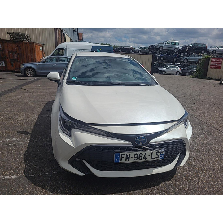 Leve vitre electrique avant gauche TOYOTA COROLLA E21 Photo n°19