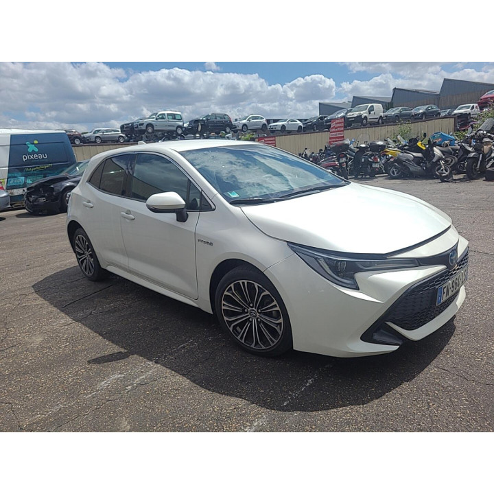 Leve vitre electrique avant gauche TOYOTA COROLLA E21 Photo n°20