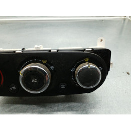 Commande chauffage RENAULT CLIO 4 Photo n°1