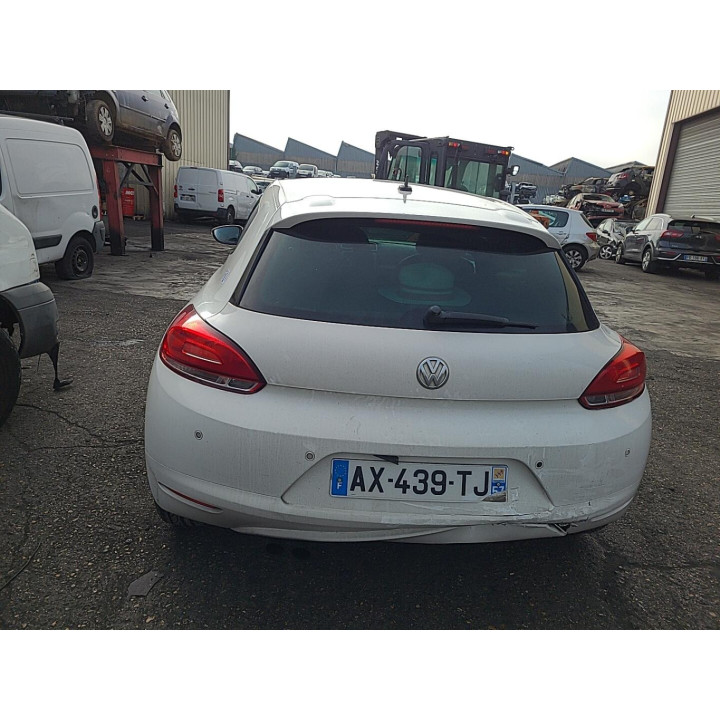 Moteur essuie glace avant VOLKSWAGEN SCIROCCO 3 Photo n°8