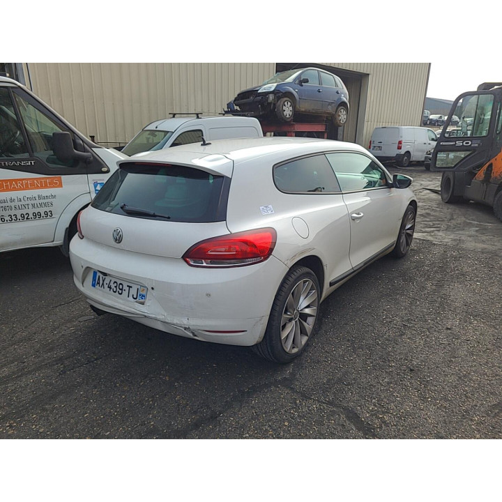 Moteur essuie glace avant VOLKSWAGEN SCIROCCO 3 Photo n°20