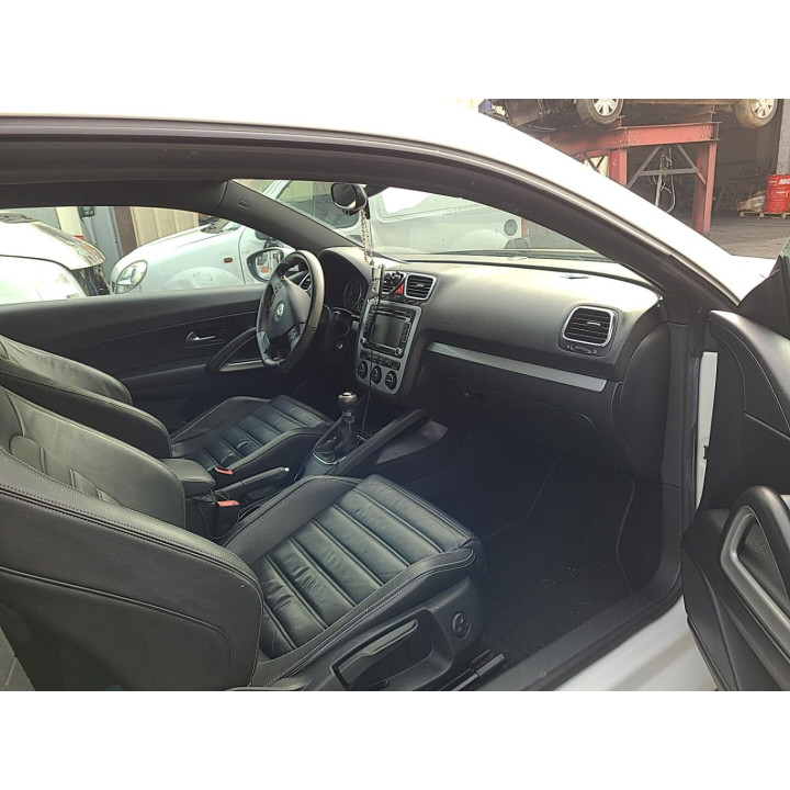 Cache moteur  VOLKSWAGEN SCIROCCO 3 Photo n°19