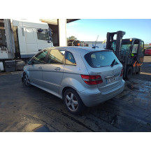 Feu arriere principal droit (feux) MERCEDES CLASSE B 245 Photo n°7