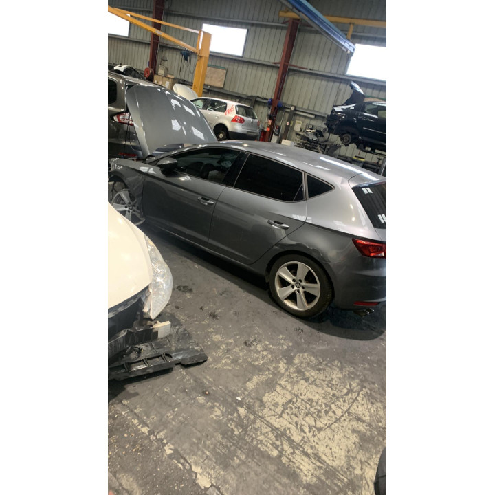 Moteur essuie glace avant SEAT LEON 3 Photo n°5