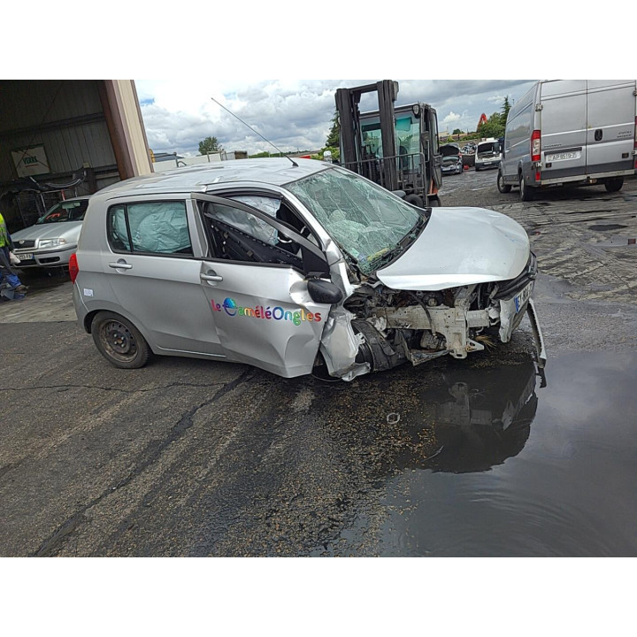 Moteur essuie glace avant SUZUKI CELERIO Photo n°9