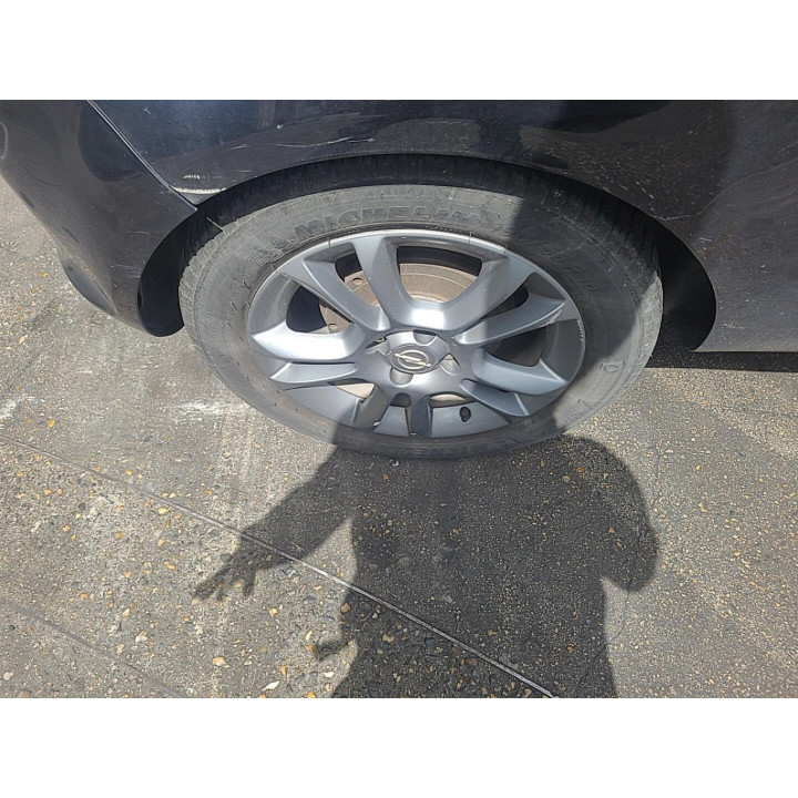 Feu arriere principal droit (feux) OPEL CORSA D Photo n°17