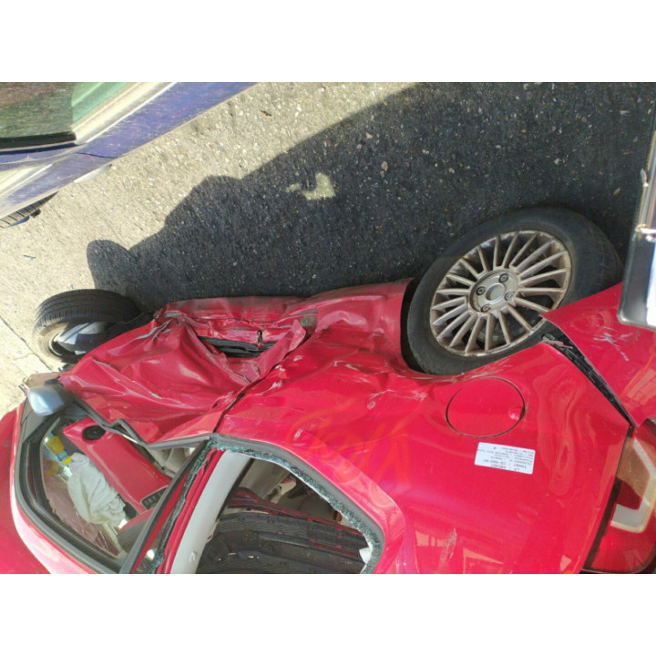 Leve vitre electrique avant gauche VOLKSWAGEN UP Photo n°3