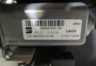 Leve vitre electrique arriere gauche SEAT LEON 2 Photo n°3