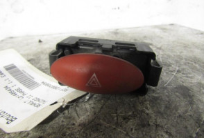 Bouton de warning RENAULT TWINGO 2