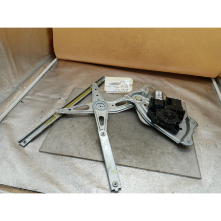 Leve vitre electrique arriere droit RENAULT GRAND SCENIC 3