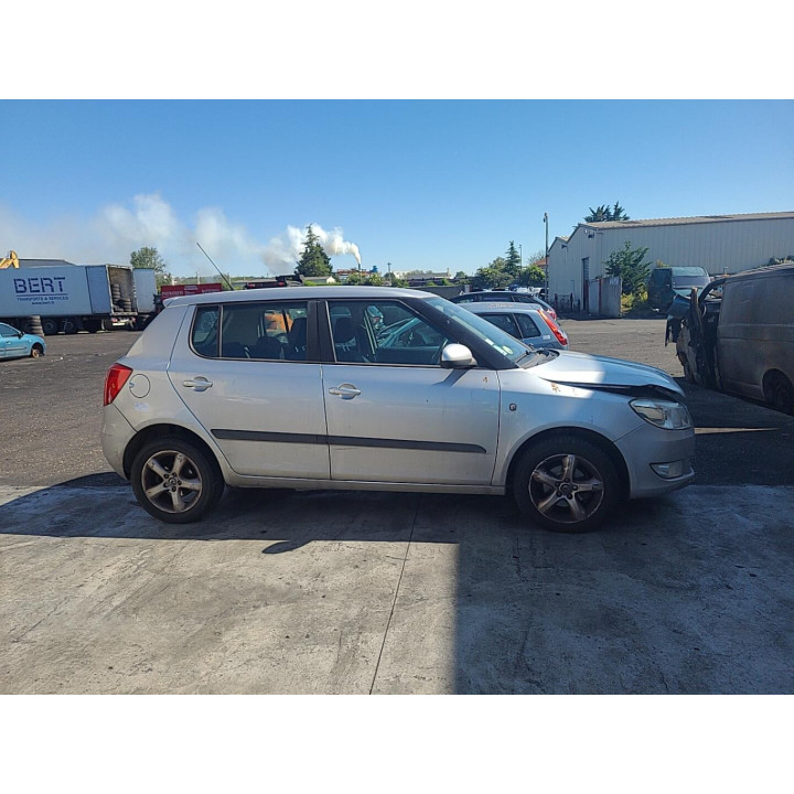 Moteur essuie glace avant SKODA FABIA 2 Photo n°9