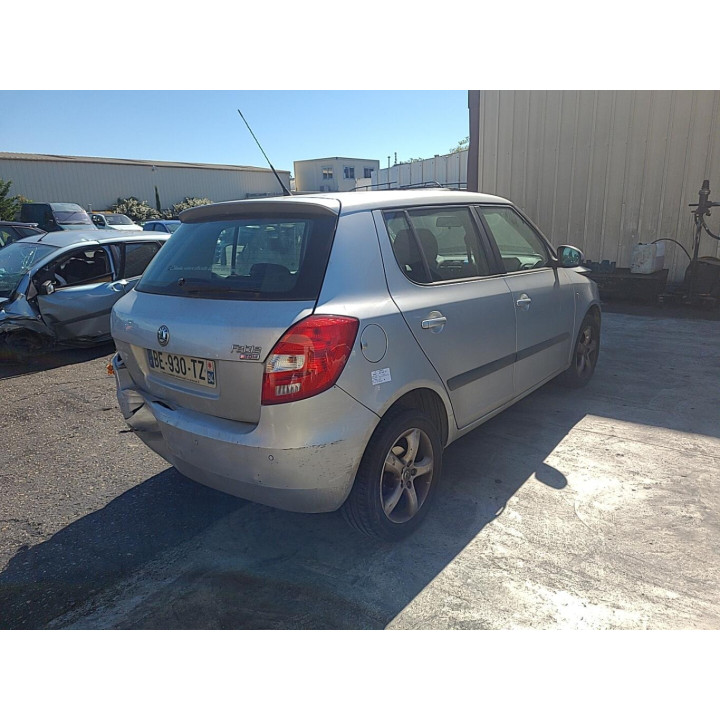 Moteur essuie glace avant SKODA FABIA 2 Photo n°10
