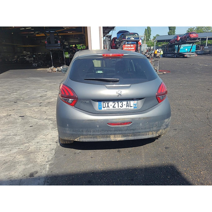Moteur essuie glace avant PEUGEOT 208 1 Photo n°8