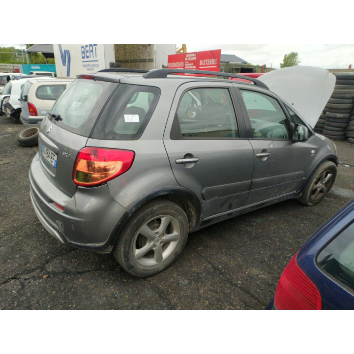 Moteur essuie glace avant SUZUKI SX4 1 Photo n°7
