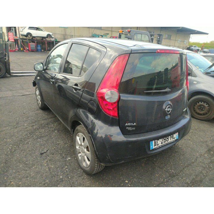 Feu arriere principal droit (feux) OPEL AGILA B Photo n°3