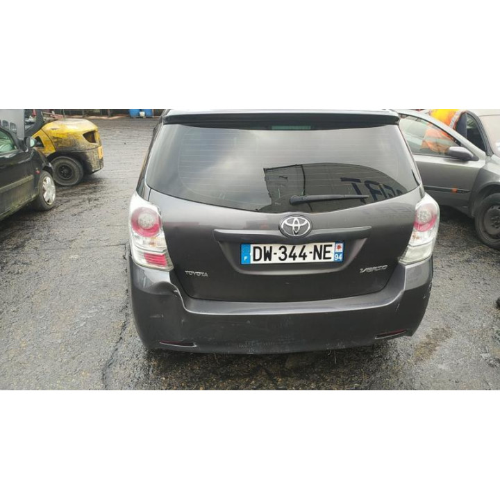 Moteur essuie glace avant TOYOTA VERSO Photo n°4