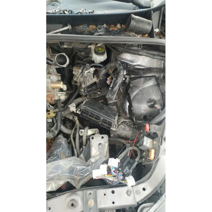 Moteur essuie glace avant TOYOTA VERSO Photo n°9