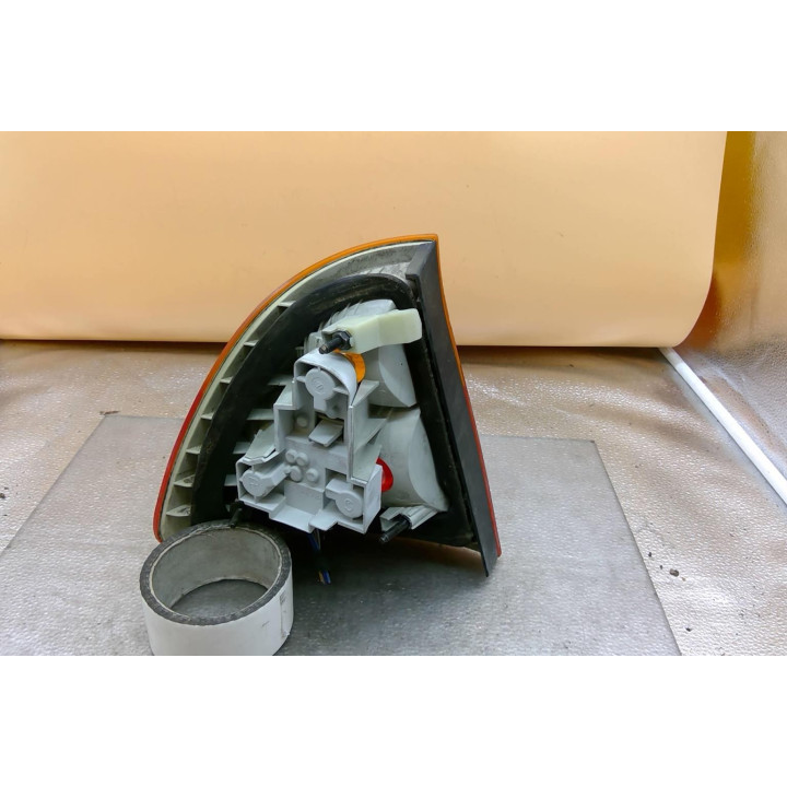 Feu arriere principal droit (feux) BMW SERIE 3 E46 Photo n°1
