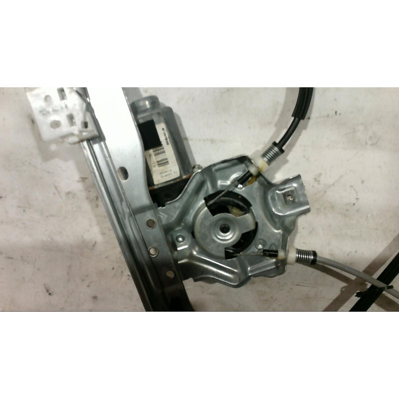 Leve vitre electrique avant droit DS DS3 Photo n°1