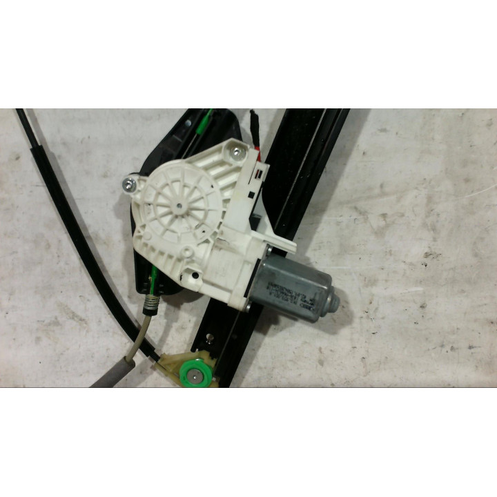 Leve vitre electrique avant gauche AUDI A4 3 Photo n°2