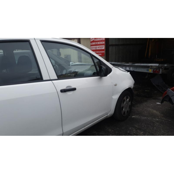 Moteur essuie glace avant OPEL AGILA B Photo n°6