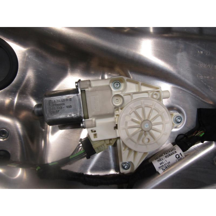 Leve vitre electrique avant gauche MERCEDES CLASSE C 204 Photo n°1